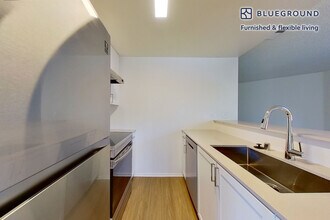 24950 Via Florecer, Unit SI FL1-ID11694A in Mission Viejo, CA - Foto de edificio - Building Photo