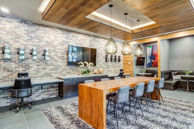 Hermann Park Lofts in Houston, TX - Foto de edificio - Building Photo