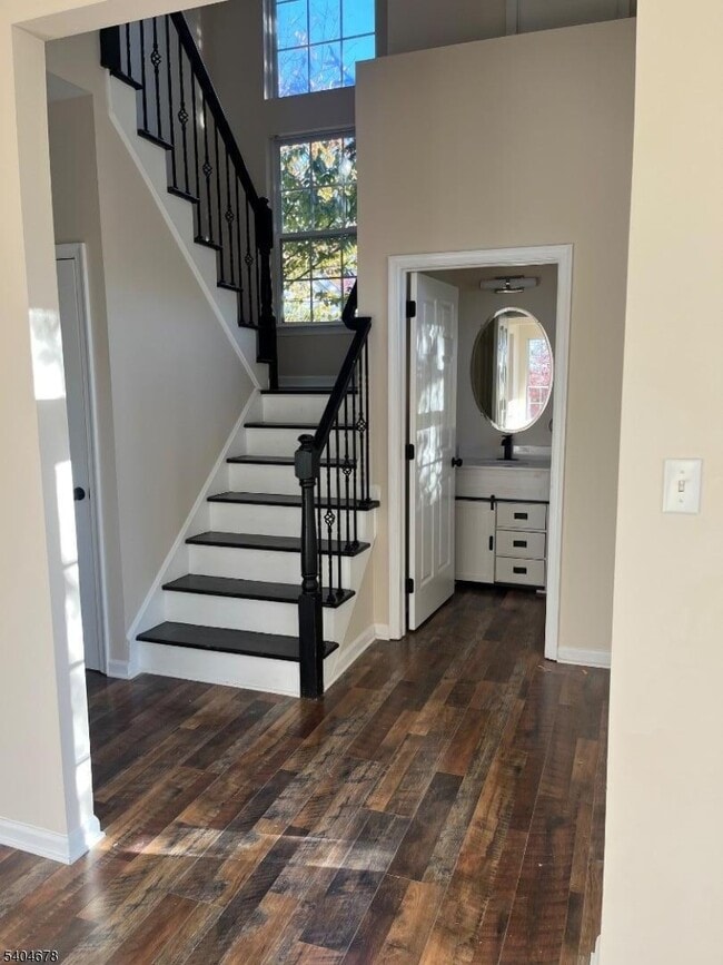 196 Winding Hill Dr in Hackettstown, NJ - Building Photo - Building Photo