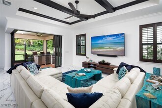 6770 Pennyroyal Dr in Naples, FL - Building Photo - Building Photo