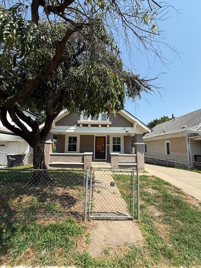 property at 6220 E 10th St