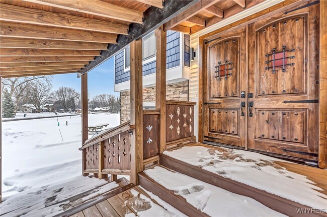 property at 4775 Boncrest Dr E
