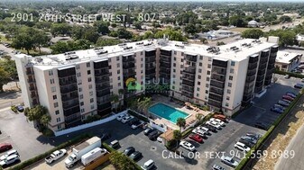 2901 26th St W in Bradenton, FL - Building Photo