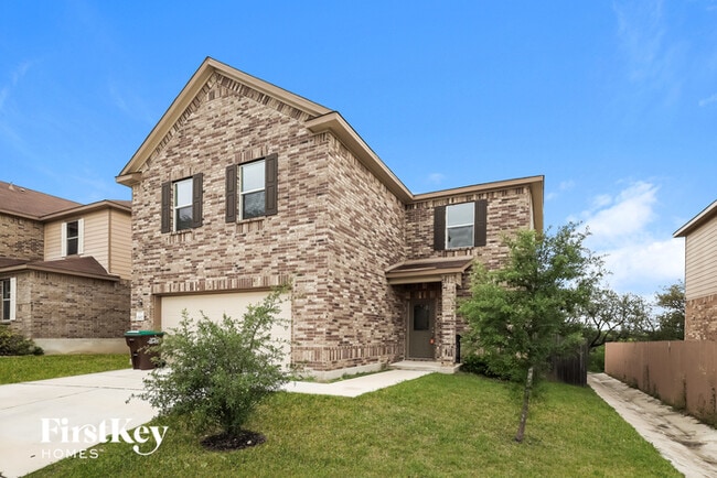 1302 Hawk Ct in San Antonio, TX - Building Photo - Building Photo
