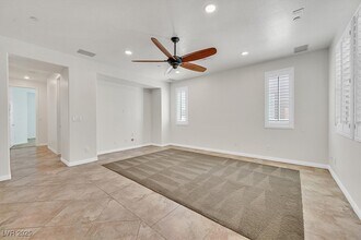 3141 Degas Tapestry Ave in Henderson, NV - Building Photo - Building Photo