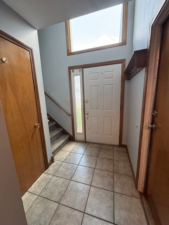 705 Lake Ave in Bristol, CT - Building Photo - Building Photo