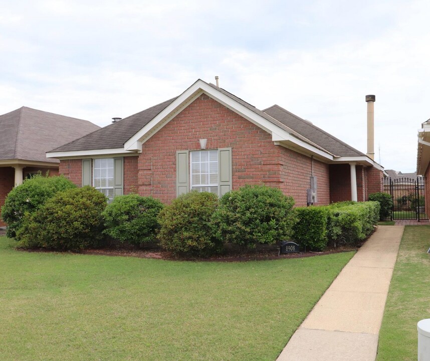 8908 Asheville Dr in Montgomery, AL - Building Photo