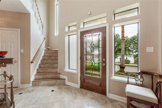 457 Mariners Dr in Kemah, TX - Foto de edificio - Building Photo