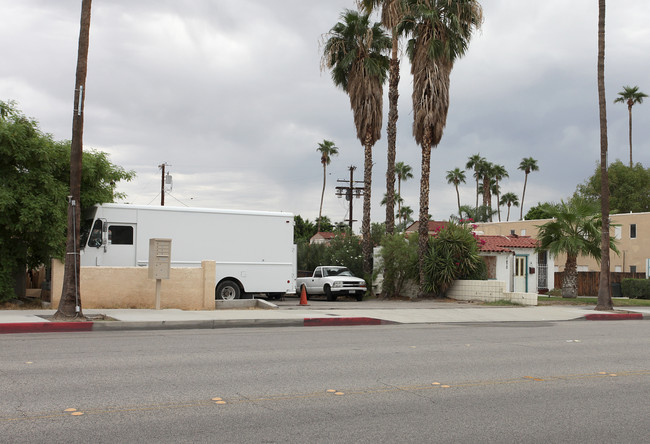 1478 N Palm Canyon Dr in Palm Springs, CA - Building Photo - Building Photo