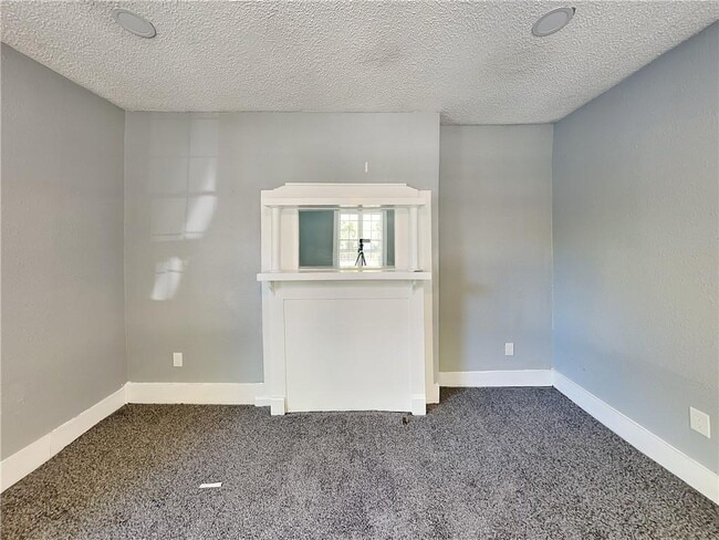 735 Dill Ave SW in Atlanta, GA - Building Photo - Building Photo