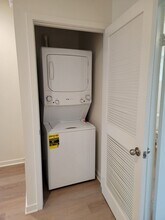 9388 Olive St in Fontana, CA - Building Photo - Building Photo