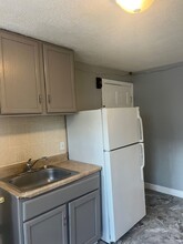 72 Pocasset Ave in Providence, RI - Building Photo - Building Photo