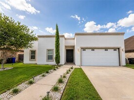 16 Datepalm Ave in McAllen, TX - Building Photo