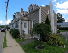 261 Main St, Unit 2 in Cold Spring, NY - Building Photo