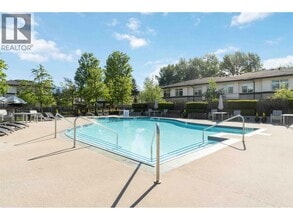 3107 Windsor Gate in Coquitlam, BC - Building Photo - Building Photo