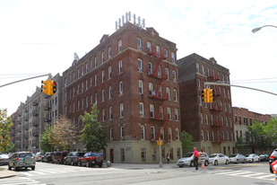 449-455 Audubon Ave in New York, NY - Building Photo