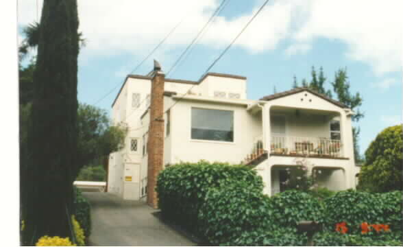 41 Clark St in San Rafael, CA - Foto de edificio