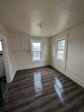 1187 E 61st St in Cleveland, OH - Building Photo - Building Photo