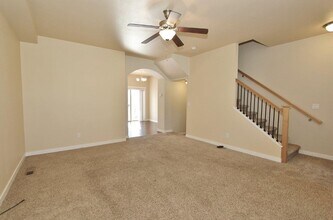 8736 W Pine Valley Ln in Boise, ID - Building Photo - Building Photo