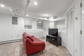 407A Broadway, Unit B in Cambridge, MA - Building Photo - Building Photo
