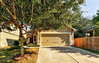 1508 Sugarberry Ln in Austin, TX - Building Photo - Building Photo