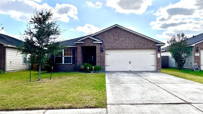 property at 6906 Clover Walk Ln