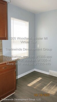 1305 Woodland Dr photo'