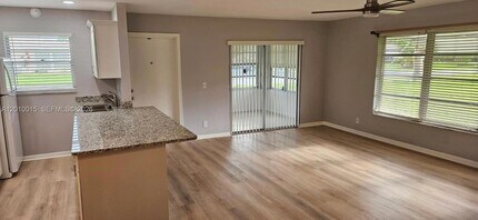 775 North Dr in Delray Beach, FL - Foto de edificio - Building Photo