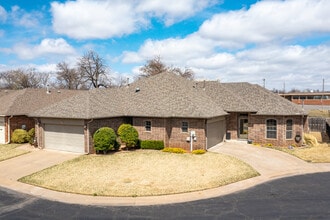 4434 NW 32nd Pl in Oklahoma City, OK - Foto de edificio - Building Photo
