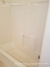 7189 S Durango Dr in Las Vegas, NV - Building Photo - Building Photo