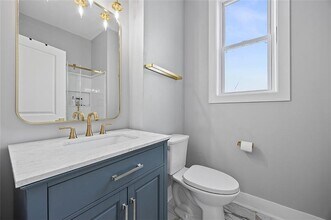 1109 E Carson St in Pittsburgh, PA - Building Photo - Building Photo