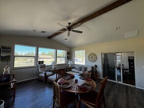 6526 Johnson Ranch Rd in Flagstaff, AZ - Building Photo - Building Photo