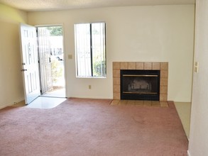 Westwind Apartments in Fresno, CA - Building Photo - Interior Photo