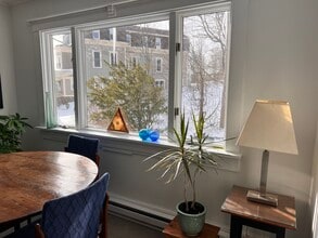 38 Summer St, Unit Summer Street, 3rd Floor in Gloucester, MA - Building Photo - Building Photo