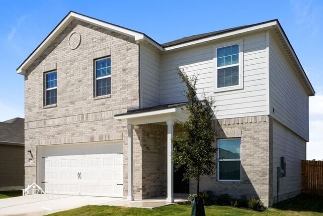 121 Stratton Ln in Jarrell, TX - Building Photo - Building Photo