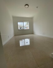 1995 Calais Dr in Miami Beach, FL - Building Photo - Building Photo