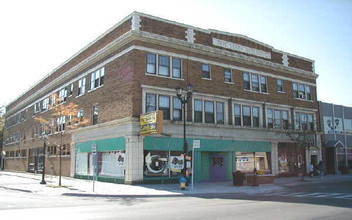 The Hain Building in Forest Park, IL - Building Photo - Building Photo