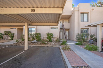 35200 Cathedral Canyon Dr in Cathedral City, CA - Building Photo - Building Photo