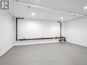 221 Sterling Rd in Toronto, ON - Building Photo - Building Photo