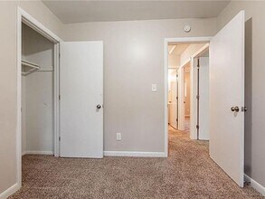 1410 Willow Dr in Riverdale, GA - Building Photo - Building Photo