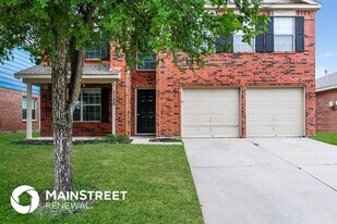 1120 Springcreek Dr in Denton, TX - Building Photo