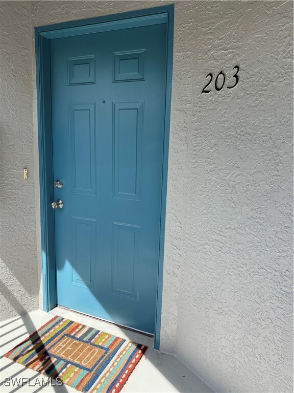 12081 Summergate Cir in Ft. Myers, FL - Foto de edificio - Building Photo