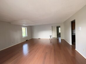 50 Overlook Ave in Fairfield, CT - Building Photo - Building Photo
