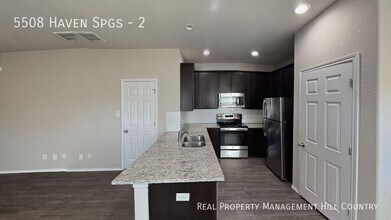 5508 Haven Spgs in Converse, TX - Building Photo - Building Photo