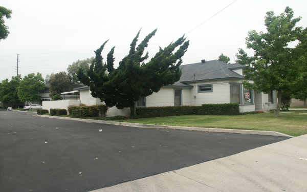 13381-13411 Edwards St in Westminster, CA - Building Photo