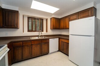 5127 Shore Dr in St. Augustine, FL - Building Photo - Building Photo