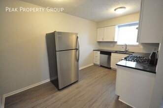 1304 Courtland Ave in Columbus, OH - Foto de edificio - Building Photo