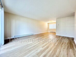 325 5th Ave S in Kirkland, WA - Building Photo - Building Photo