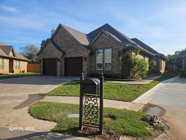 property at 120 Napoli Ct