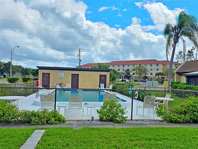 503 Albee Farm Rd in Venice, FL - Building Photo - Building Photo